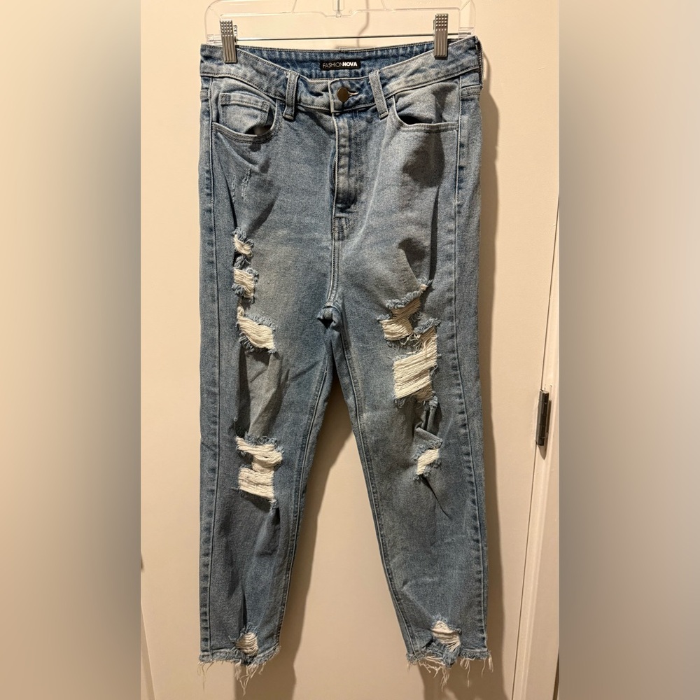 Fashion Nova Light Wash Distressed Ripped Jeans. Size 9.